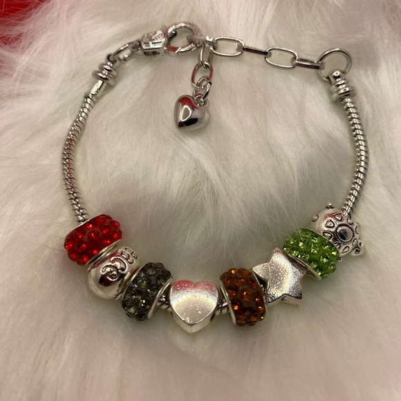 Deluxe charm bracelets, silver plated, snake chain with heart-shaped clasp. - Picture 7 of 13